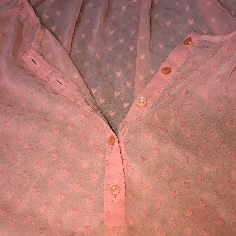 Pink blouse with buttons - Picture 4 of 5